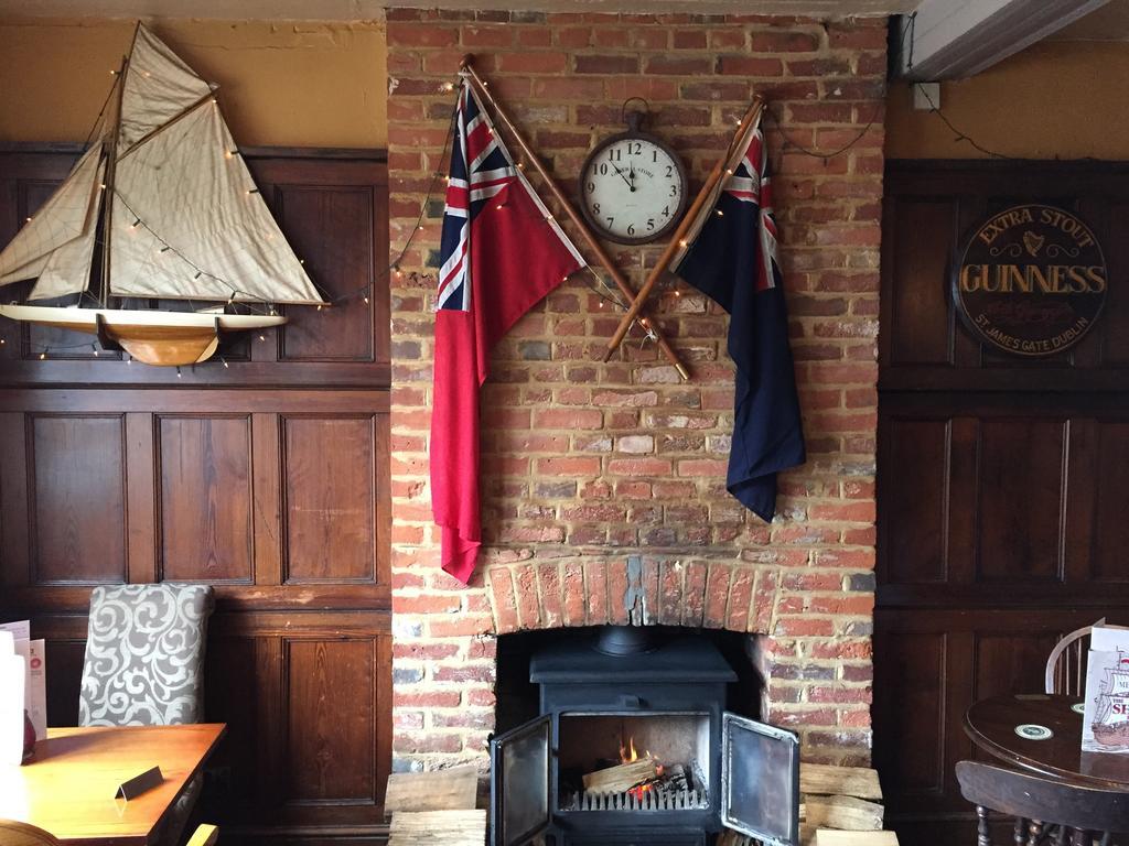 The Ship Inn Fordingbridge Dış mekan fotoğraf